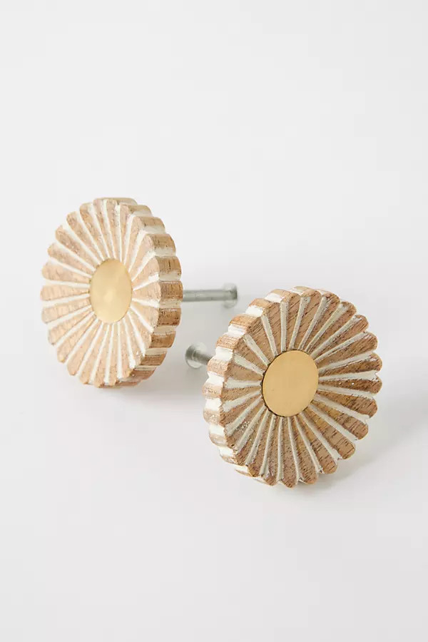 Handcarved Gulliver Knobs, Set of 2 | Anthropologie (US)