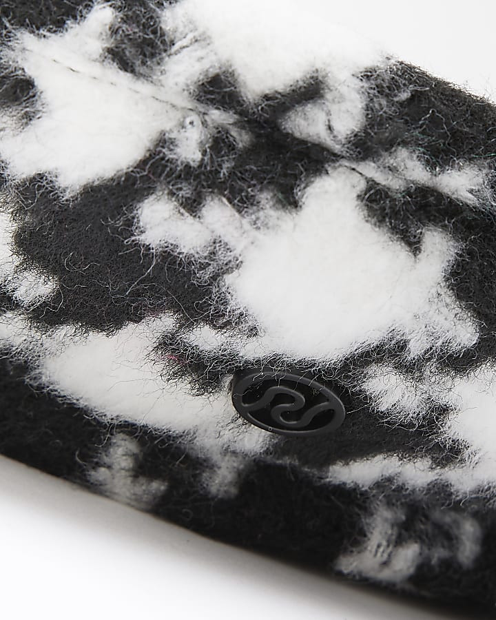 Cream dogtooth beret | River Island (UK & IE)