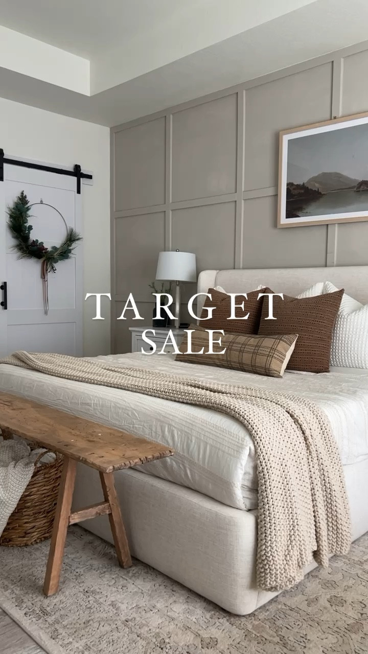 My favorite throw blanket is ON SALE 🤩

#LTKhome #LTKVideo #LTKsalealert