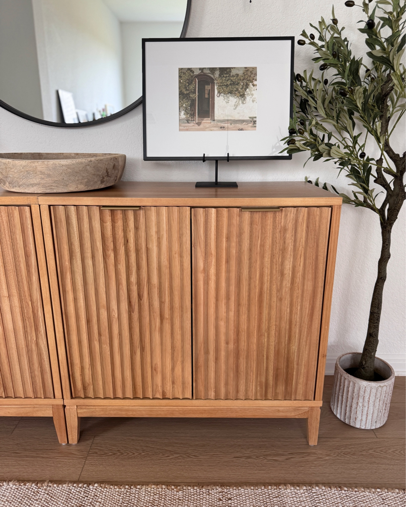 Fluted Cabinet SALE

Nathan James Sale for Memorial Day!

Fluted Cabinet, Fluted wood cabinet, entryway table, console table, wood entryway table, nathan james, modern furniture, storage cabinet

#LTKHome #LTKStyleTip #LTKSaleAlert