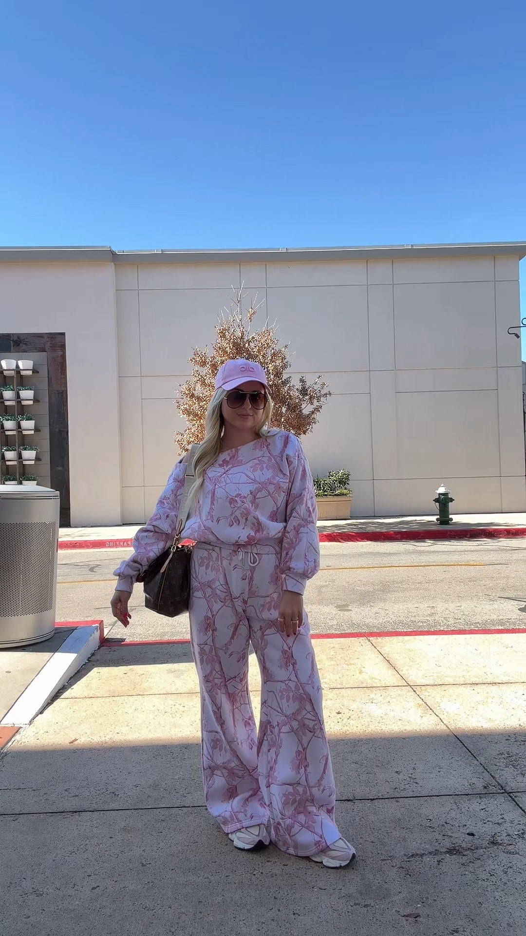 OOTD 
Pink camo matching set m
New balance sneakers tts
Alo hat pink

#LTKFindsUnder100 #LTKFindsUnder50 #LTKootd