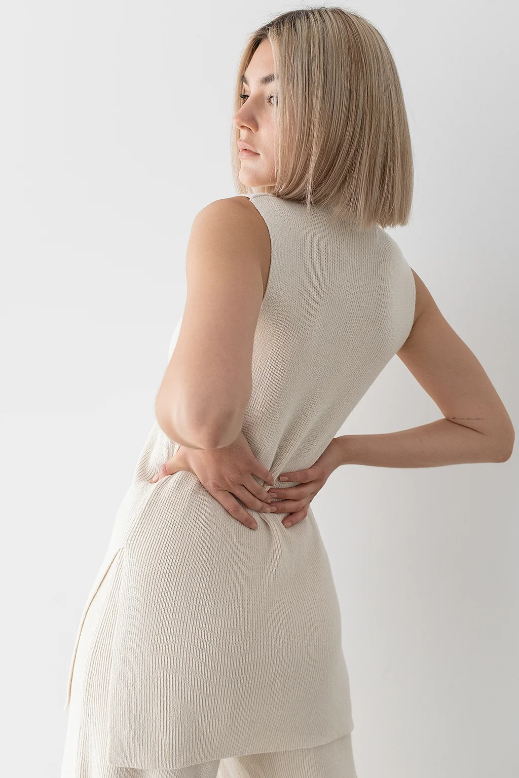 Sleeveless Turtleneck Ribbed Sweater | nu-in Nordics
