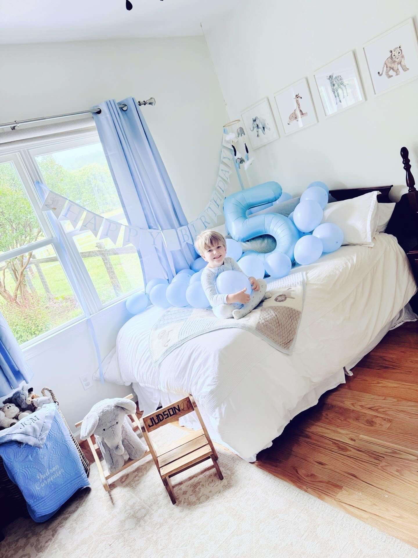 All the brother lovin’ 💙💙, birthday 🧁 smiles 🎊 and sweetness 🥰 for our precious F I V E ✋🏽 year old !!! Oh how we all love you so, Judson!! 🥳🩵🎈🌟 #birthdayboy #birthdaymorningtraditions #birthdaymorningsweetness #birthdaymorning 

Started our sweet Judson’s birthday 🎂 morning off with our favorite tradition 🫶🏽 - balloons 🎈 in bed 🛌 ofcourse!!! 🥳🩵🎉🎁 There’s nothing I love more than making birthdays oh so magical 🪄 for my babies!! 👶🏼😍

And, per the birthday boy’s request 🤭, we made some blue 🩵sprinkle ✨ waffles 🧇 (!!) and they were quite the hit 👏🏽- such a sweet birthday 🎊 morning around here with these brother bestie cuties!! 👶🏼💙👶🏼

Andddd found the perfect spot 🌳 on the farm 🌾 with these beautiful views 🐴🫏 for the boys’ playhouse 🏡 slash workshop 🛠️ (swipe ➡️ to the very end of this post 🎞️ to see 🤭 !!) and now we are headed out to play 🤩 in it until naptime 🩵and then have a fun birthday dinner 🍽️/party 🌮 planned for this evening… so excited!! 🥳🎁🎊 #timetocelebrate