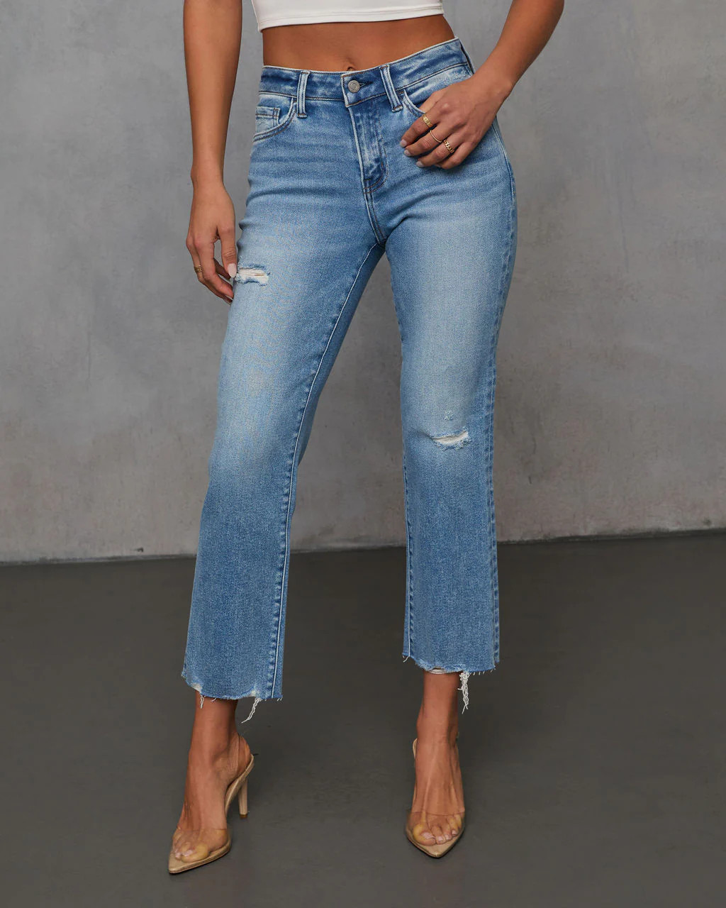 Lara Crop Frayed Hem Jeans | VICI