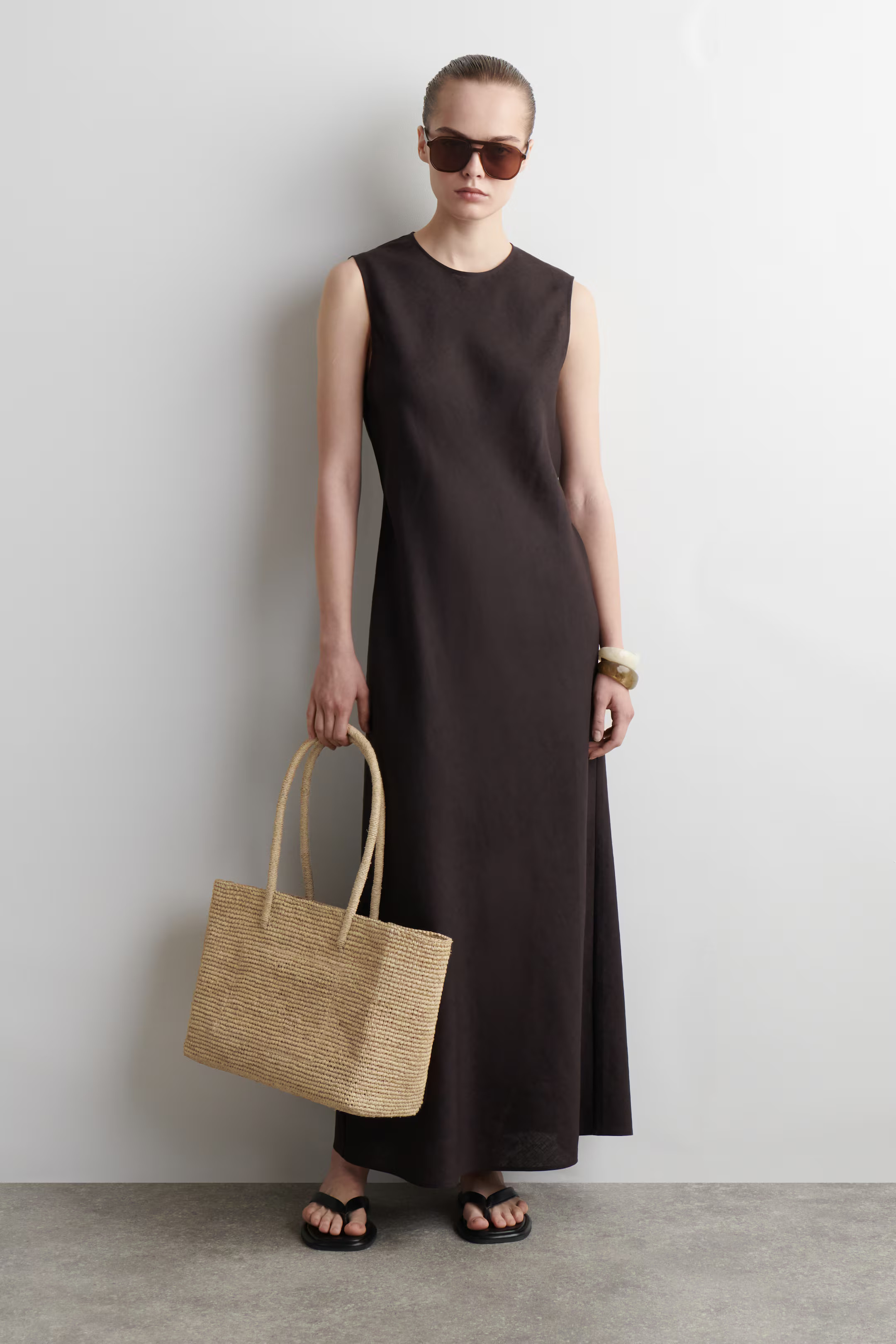 HAND-WOVEN TOTE BAG - RAFFIA | H&M (UK, MY, IN, SG, PH, TW, HK)