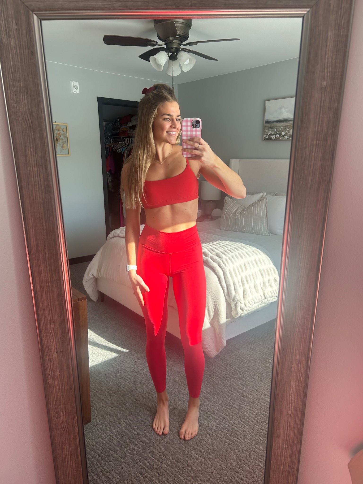 My fav color to wear❤️

#LTKgrwm #LTKfitnessgoals #LTKootd