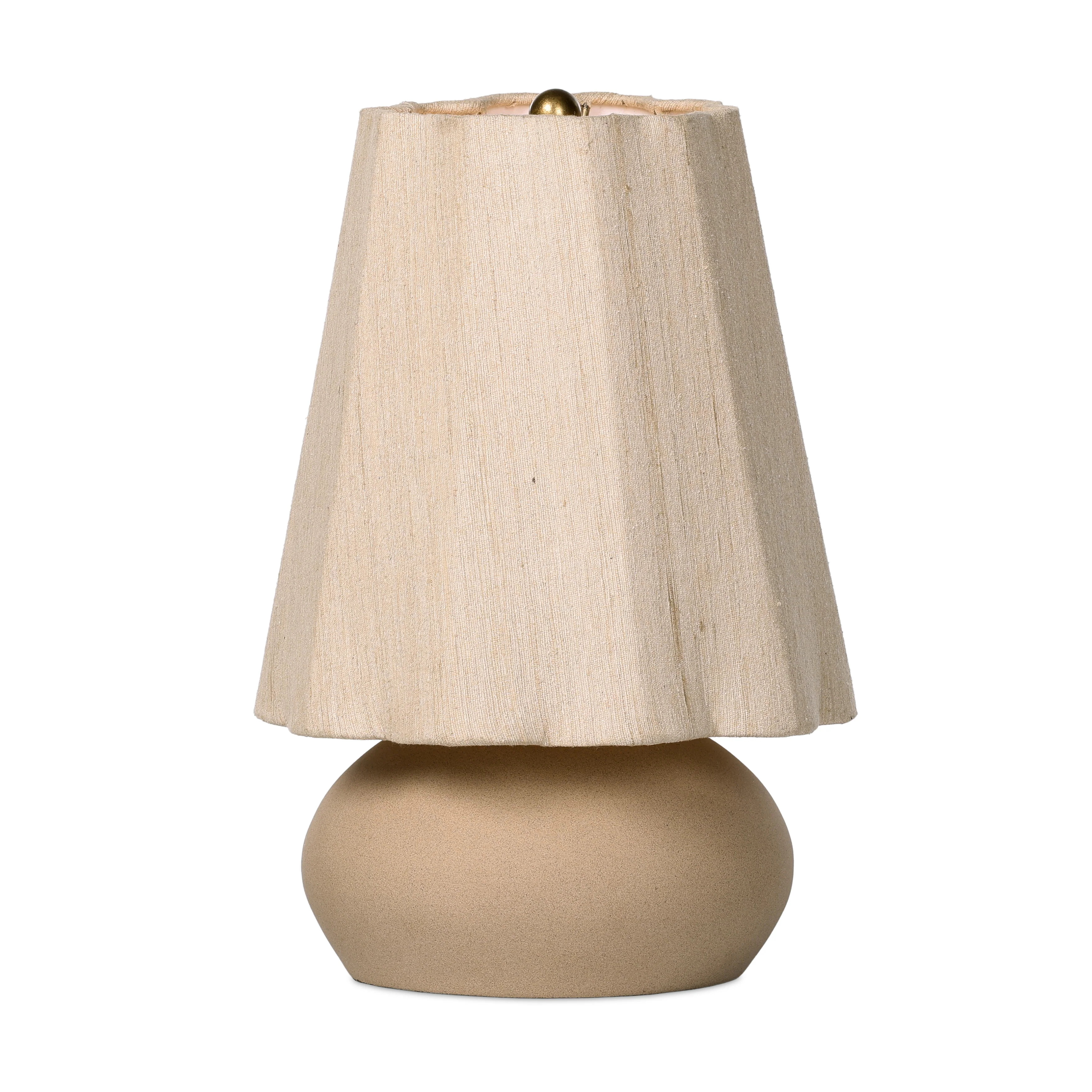Edie Table Lamp | Magnolia