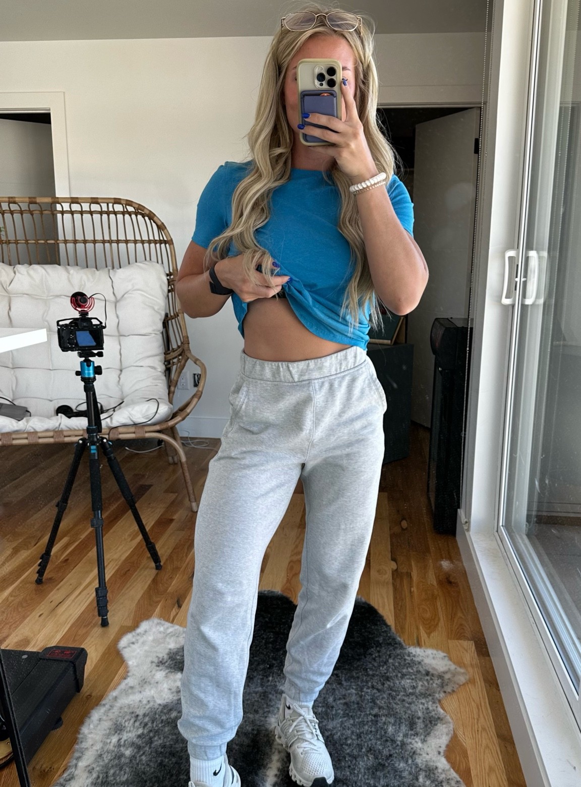 Comfy work from home fall fit

#LTKSeasonal #LTKunder100 #LTKfit