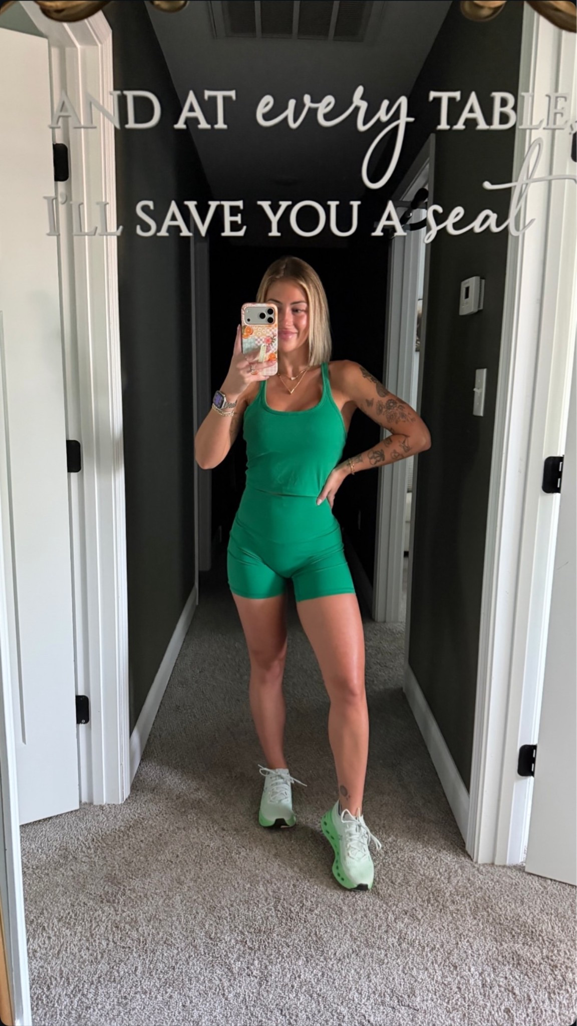 Obsessed with this color! 💚

#LTKActive #LTKootd #LTKfitnessgoals