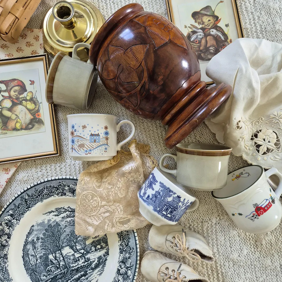 Vintage Mystery Box Gift Box Vintage Home Decor Instant Collection Vintage Lover Gift for Self Co... | Etsy (US)