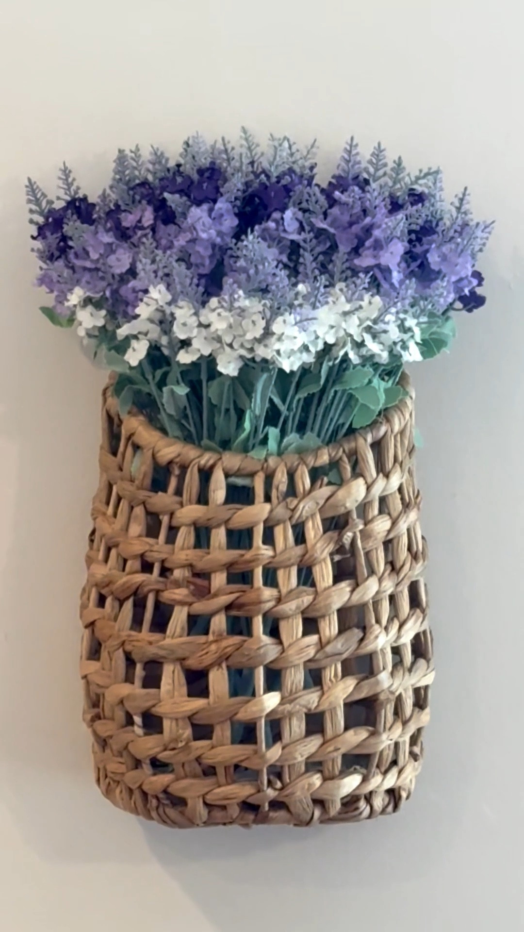 I can’t believe it’s Walmart - part 1 🎬 If you have a space that needs a little touch  of decor then this basket is perfect!! There are so many ways to utilize this. It could be a catch all basket to collect keys, mail etc…or you can add some stems for a little pop of color to a drab wall or space. So many uses and so affordable! @walmart #ltkhome #ltkstyle #walmart #homedecor #style #fyp #under15 #decor #basket #catchall #stems #silkflowers #popofcolor

#LTKFindsUnder50