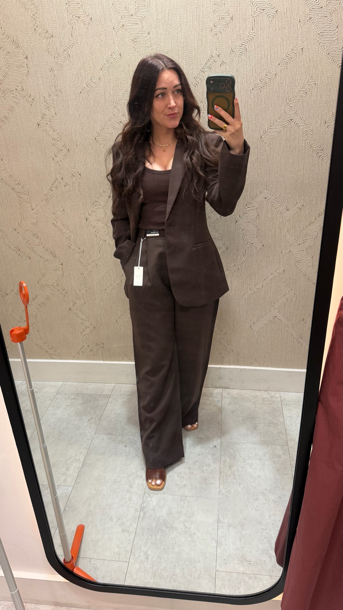 Brown Abercrombie & Fitch dress suit set 
Curve love dress pants with fitted blazer.

#LTKxAbercrombie

#LTKSeasonal #LTKdayinmylife