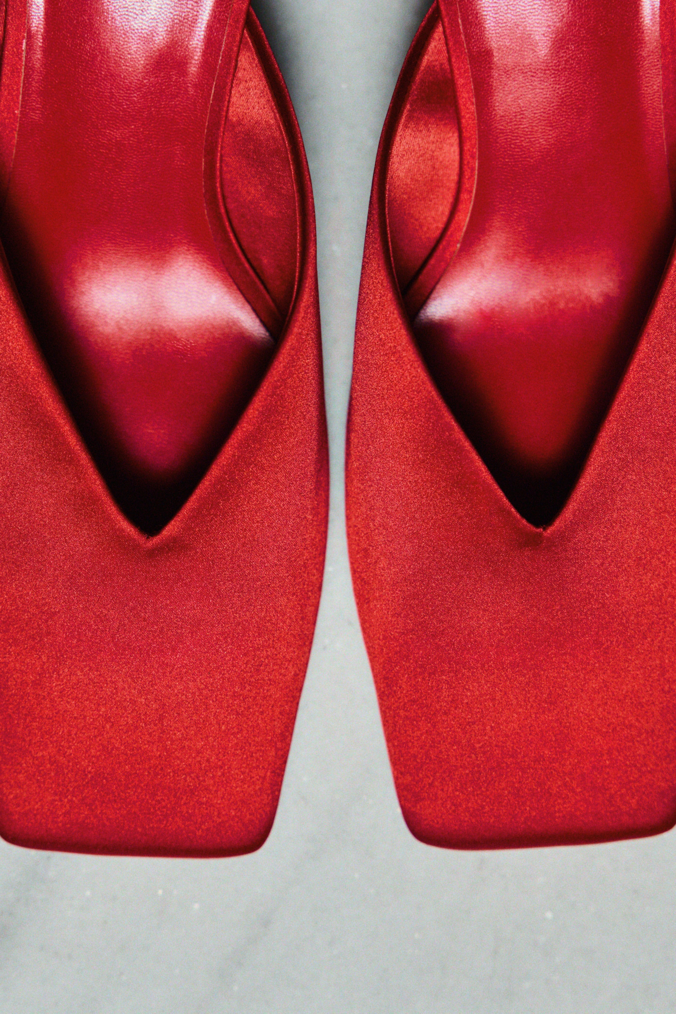 Heeled Satin Mules - Bright red - Ladies | H&M US | H&M (US + CA)