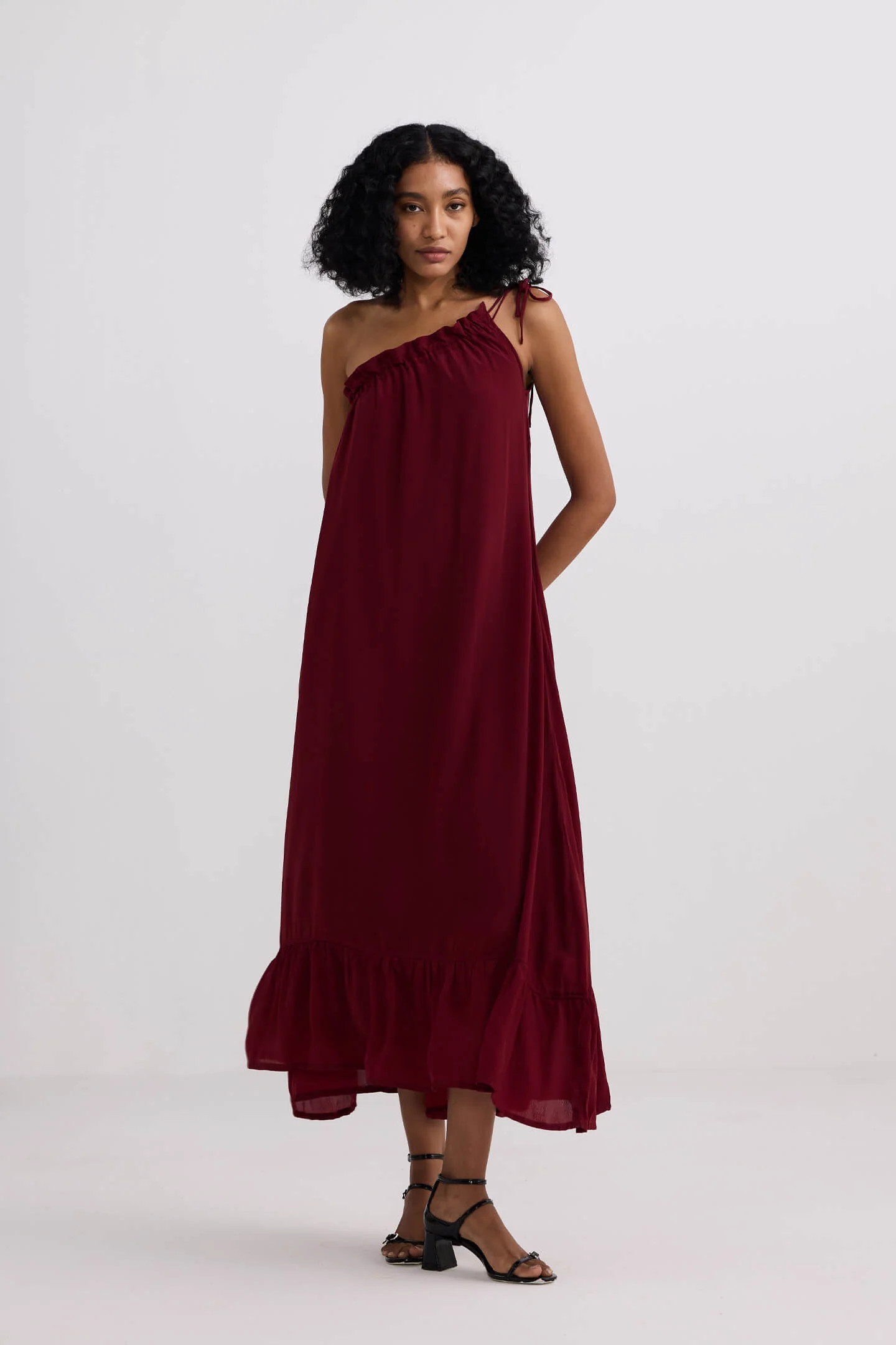 One-shoulder Midi dress in Burgundy Burgundy / M | Reistor