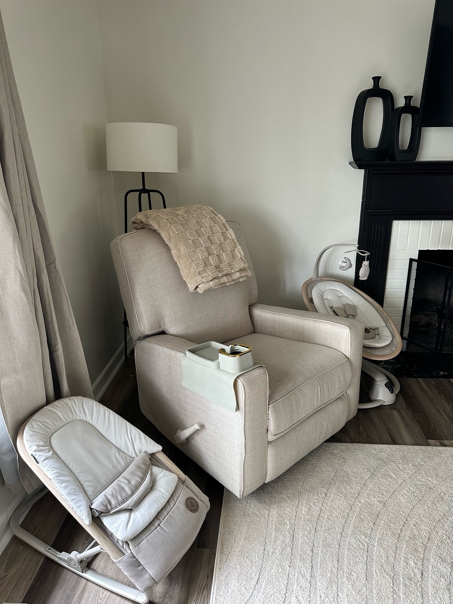 My chair & blanket are on sale!

#LTKHome #LTKFindsUnder100