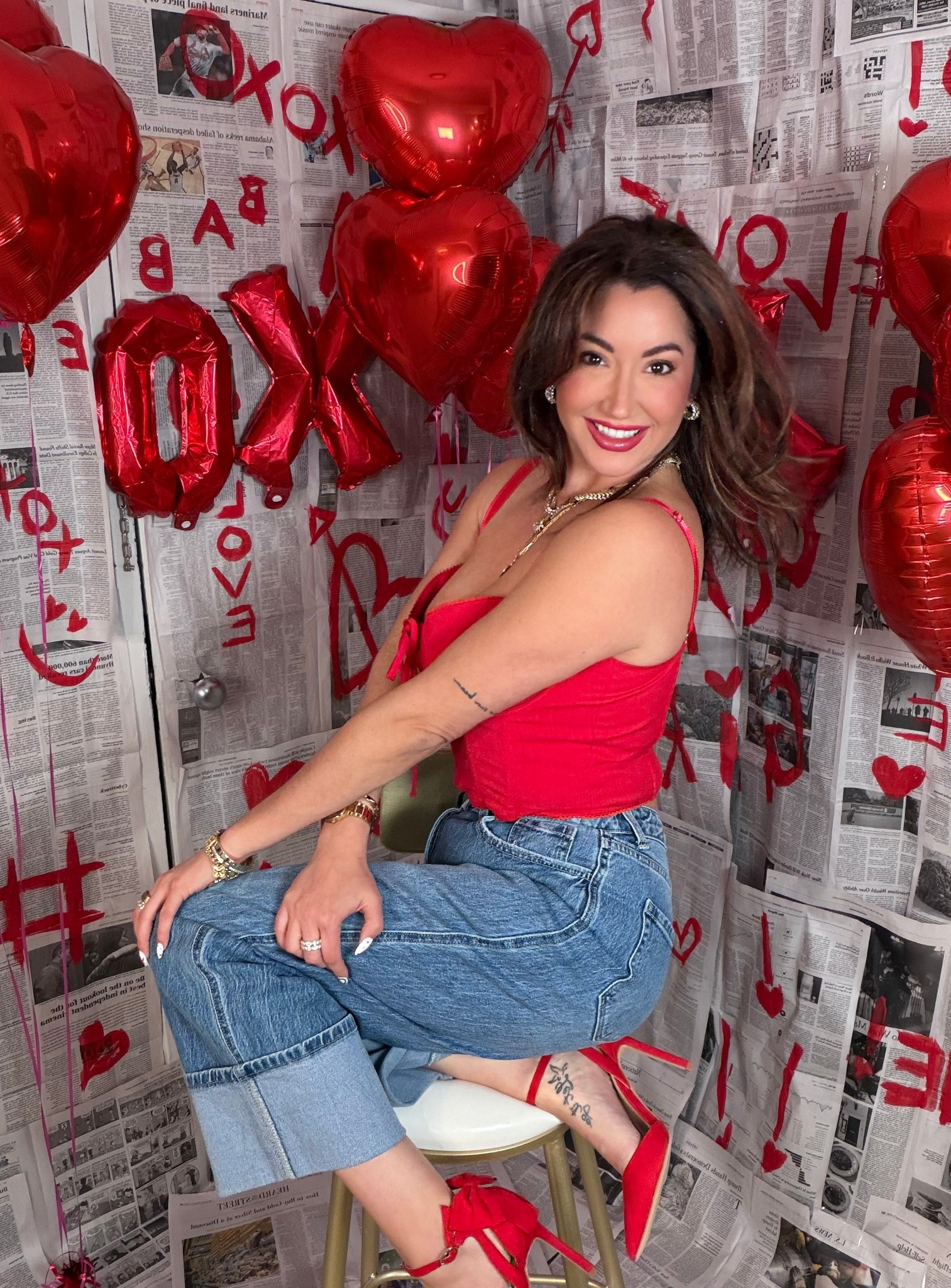 I’m wearing a size medium in the corset and a 27 in the jeans!❤️❤️❤️

Use code ALLISAVE30 for 30% off of Vici 
And INSIDER10 for 10% off of Melinda Maria jewelryy

#LTKootd #LTKBeauty #LTKValentine