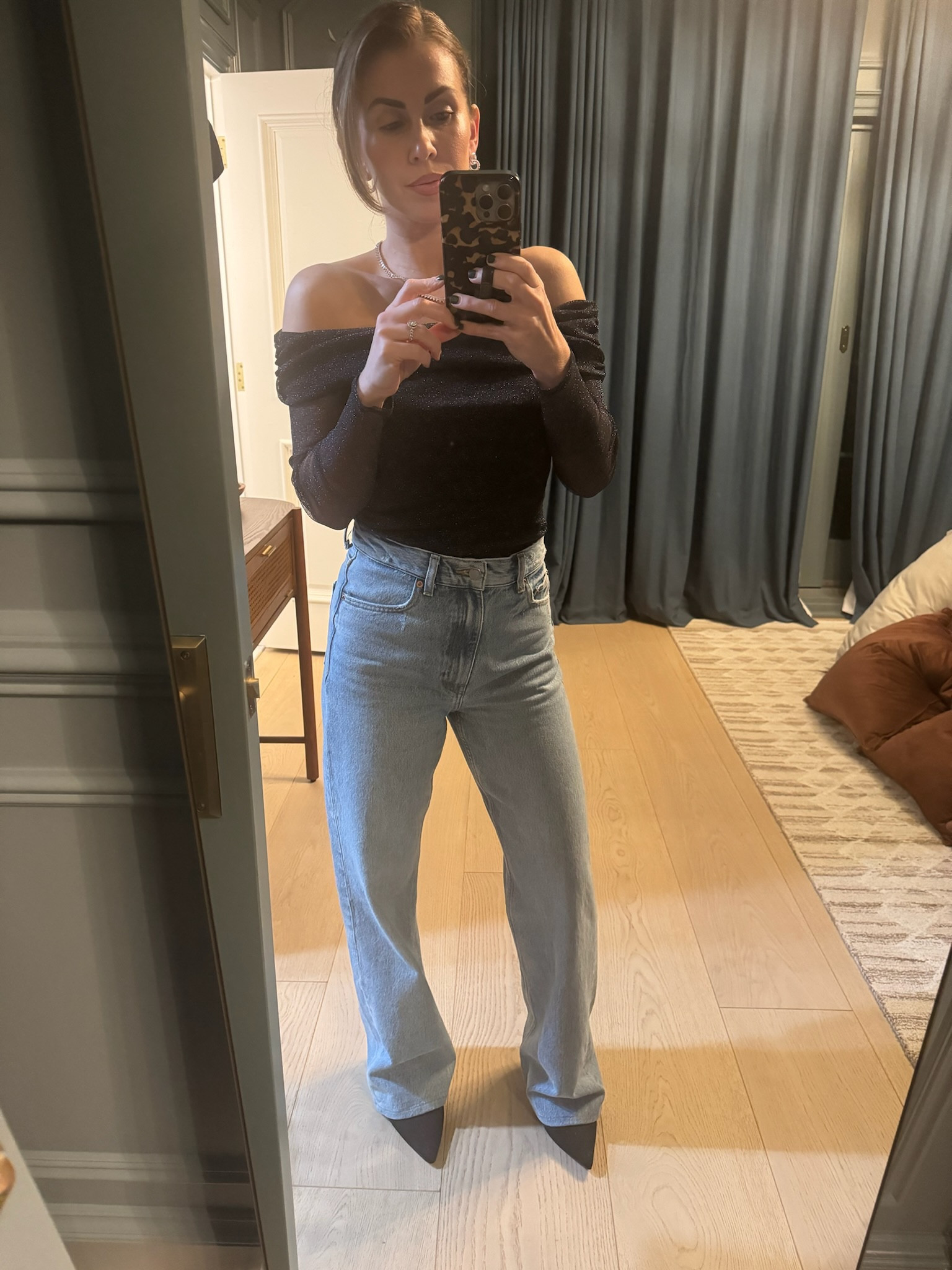 Practical and easy New Year’s Eve outfit inspo! NYE outfit, winter outfit, jeans.

#LTKStyleTip #LTKSeasonal #LTKShoeCrush