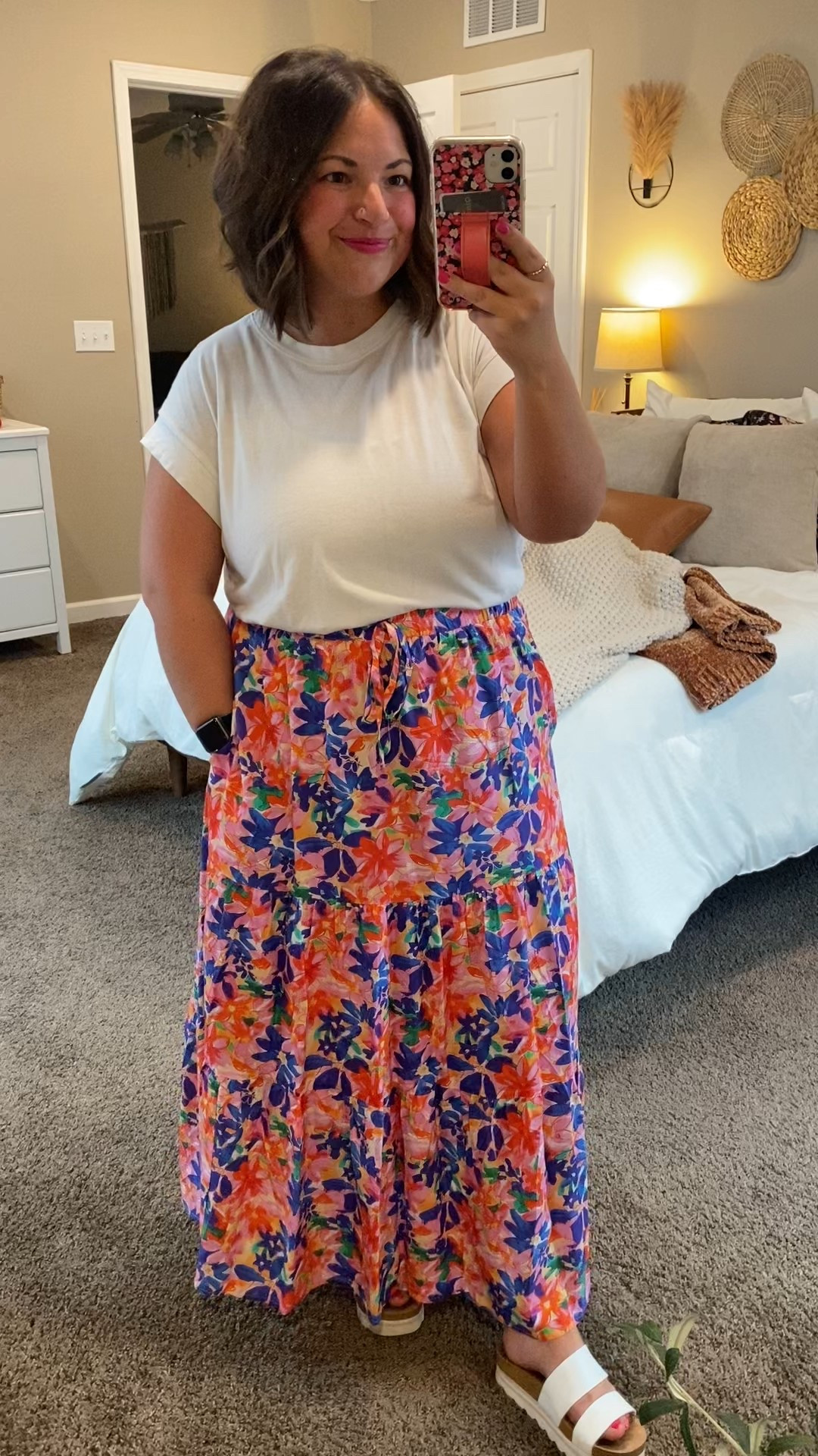 Maxi skirts, a tee & sandals are the ultimate teacher outfit combo! ✨ Comfy, stylish, and ready for the day.

sandals: fit true to size // wearing a 5
maxi skirt: fits true to size // wearing a large
muscle tee: fits true to size // wearing a large 

 

#LTKMidsize #LTKStyleTip #LTKWorkwear