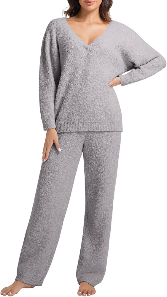2 Piece Fleece Pajamas for Women Sets V-Neck Outfits Sweater Womens Long Sleeve Fuzzy Loungewear ... | Amazon (US)