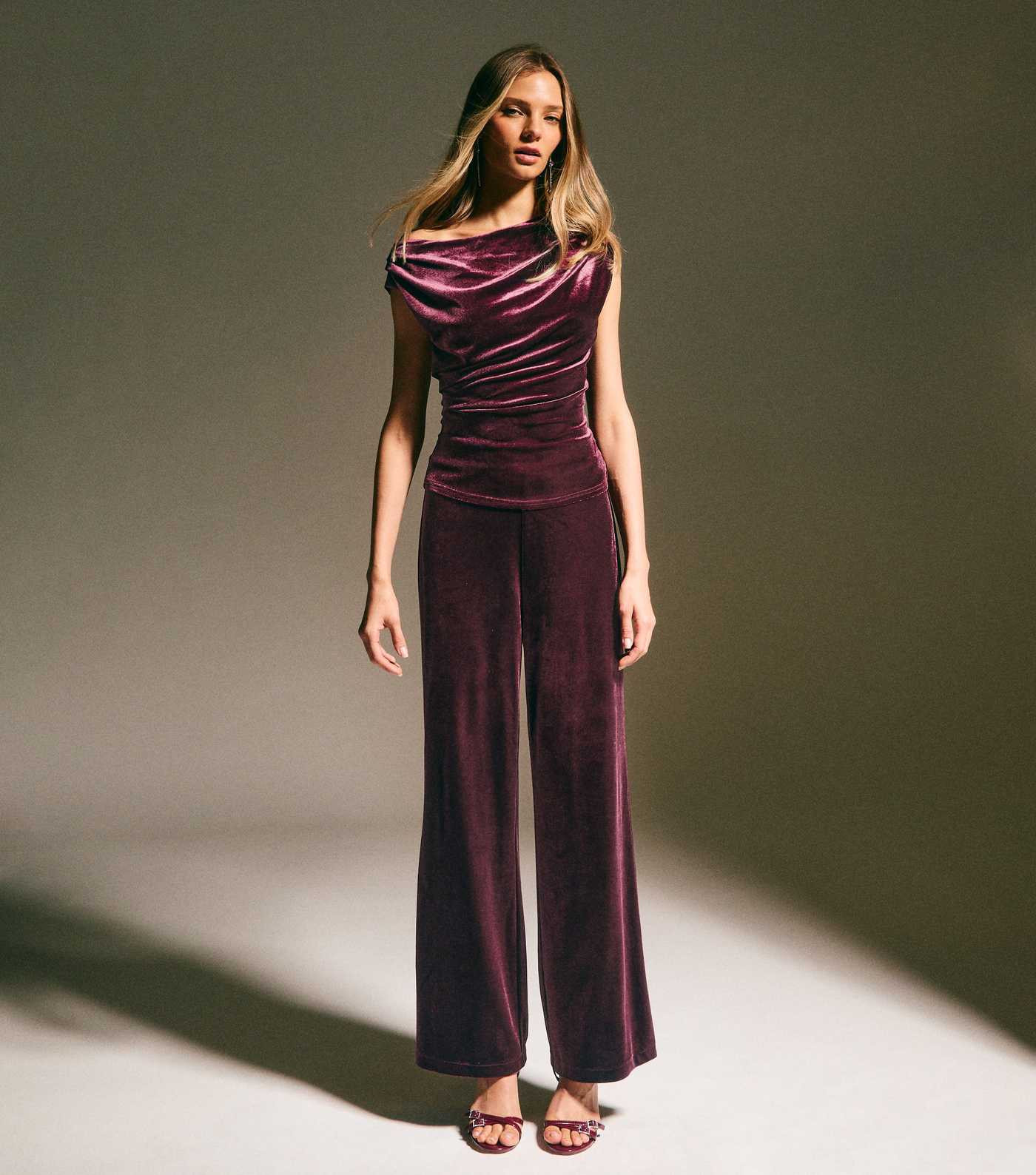 Burgundy Velvet Off The Shoulder Ruched Top | New Look | New Look (UK)