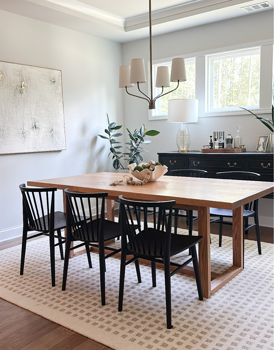 Dining room 🖤 #leighallisondesign

#LTKhome