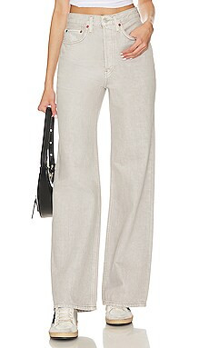 RE/DONE 70s Ultra High Rise Wide Leg in Greyish from Revolve.com | Revolve Clothing (Global)