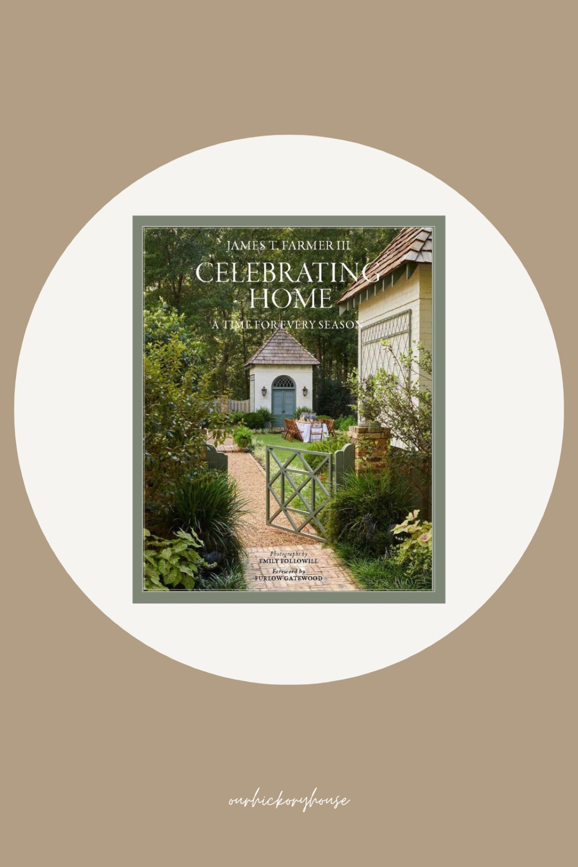 The prettiest green coffee table book… perfect for holiday styling!

James T Farmer, coffee table book, styling book, Christmas decor, pretty books, celebrating home 

#LTKSeasonal #LTKhome #LTKHoliday