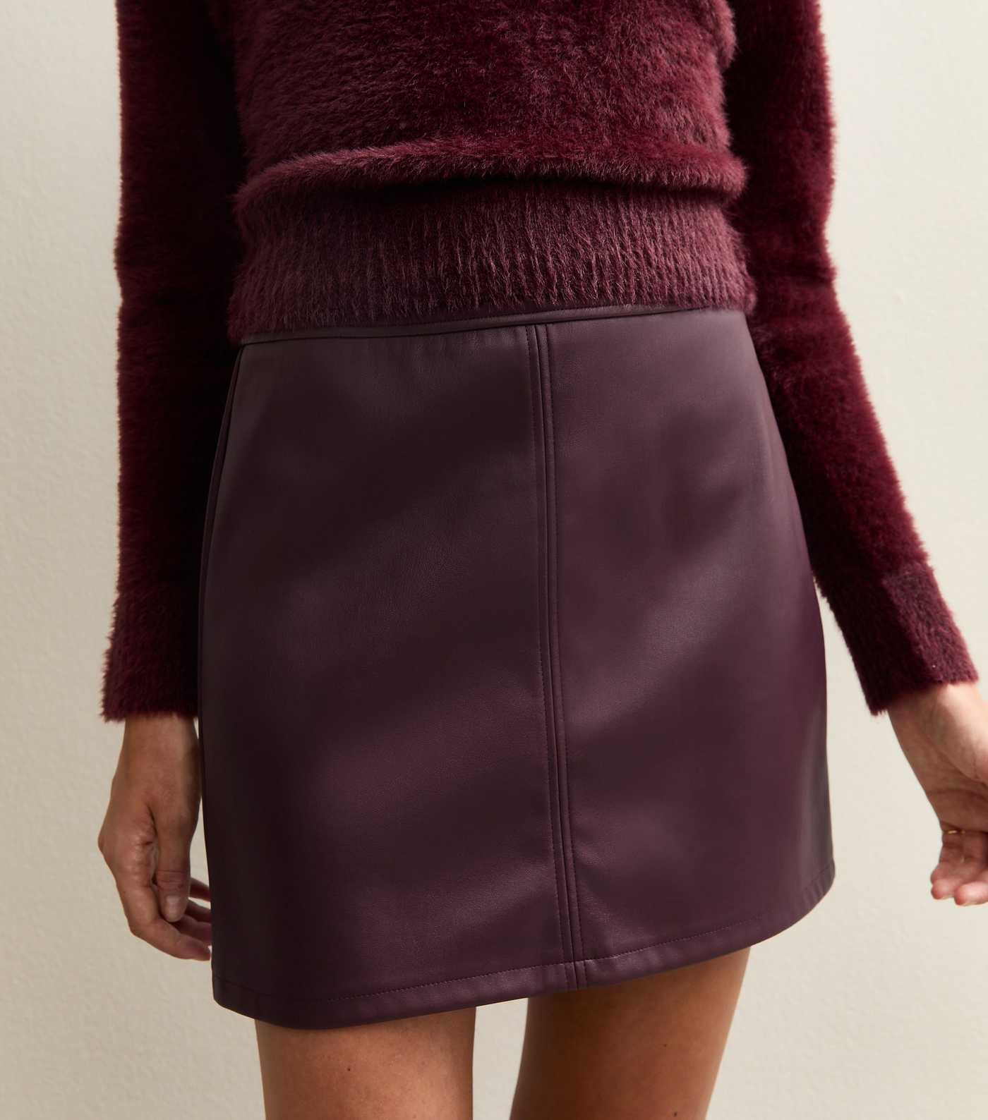 Burgundy Faux Leather A-Line Mini Skirt | New Look | New Look (UK)