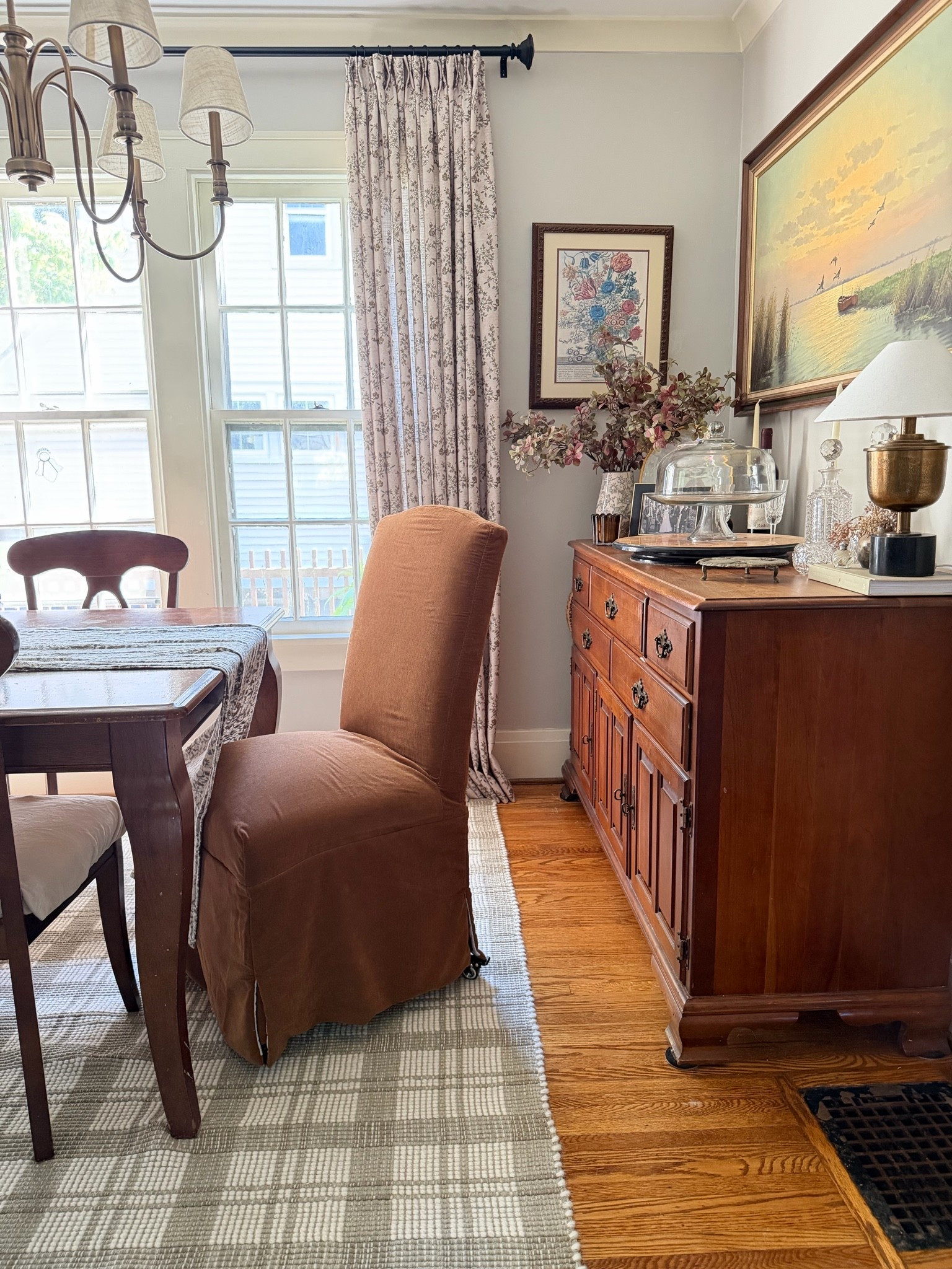 Absolutely love these dining chairs. Very affordable and multiple colors!

#LTKHome #LTKmomlife #LTKSaleAlert