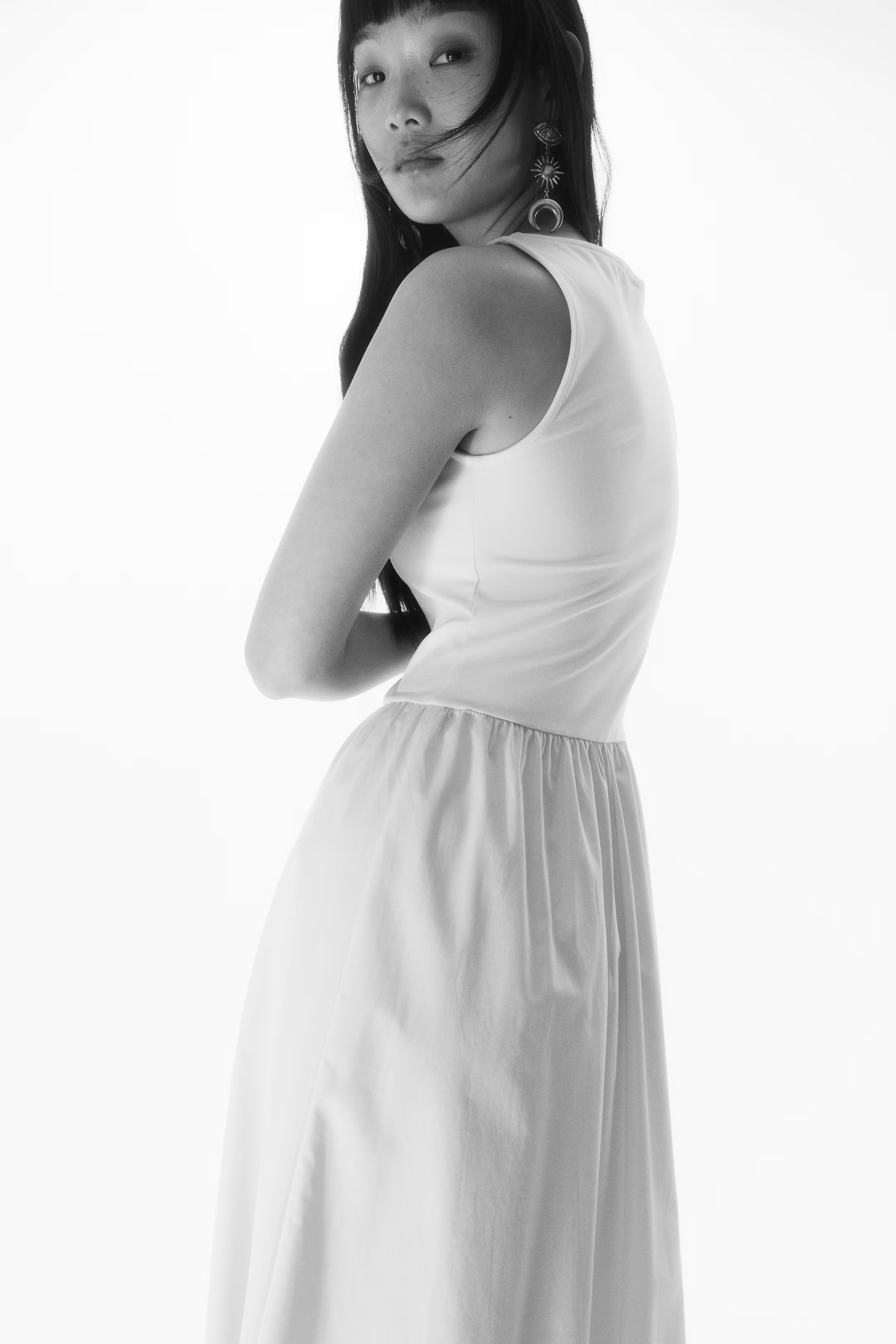 Sleeveless Dress with Flared Skirt | H&M (US + CA)