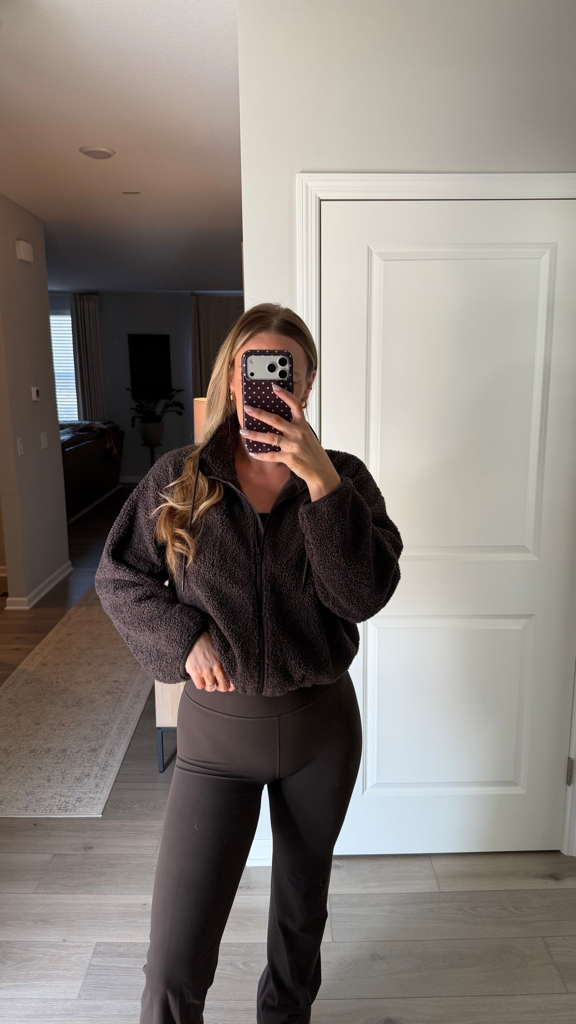 Casual athletic workout ootd #casualoutfit #ootd #athleta #workout #leggings #fleece #winteroutfit size M pants, L in the fleece - 5’7 TTS

#LTKfindsunder100