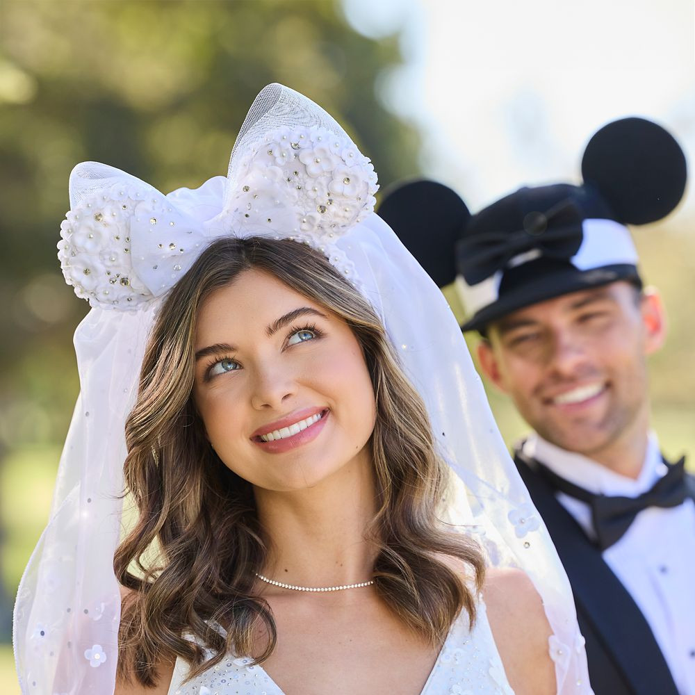 Minnie Mouse Bride Ear Headband with Veil for Adults by Vera Wang – Limited Release | Disney Store
