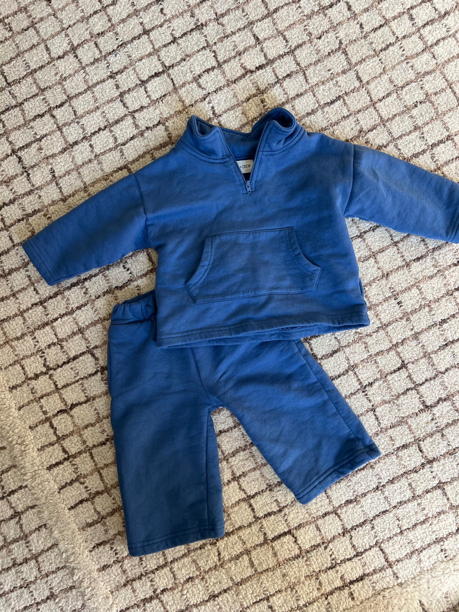 The cutest baby sweatsuit set for colder days! 

#LTKKids #LTKmomlife #LTKBaby
