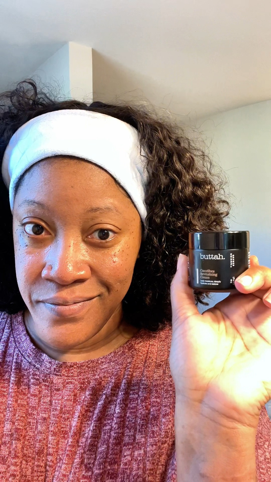 Hands down, one of the best facial moisturizers I own!! #skincare

#LTKBeauty #LTKOver40 #LTKFindsUnder50