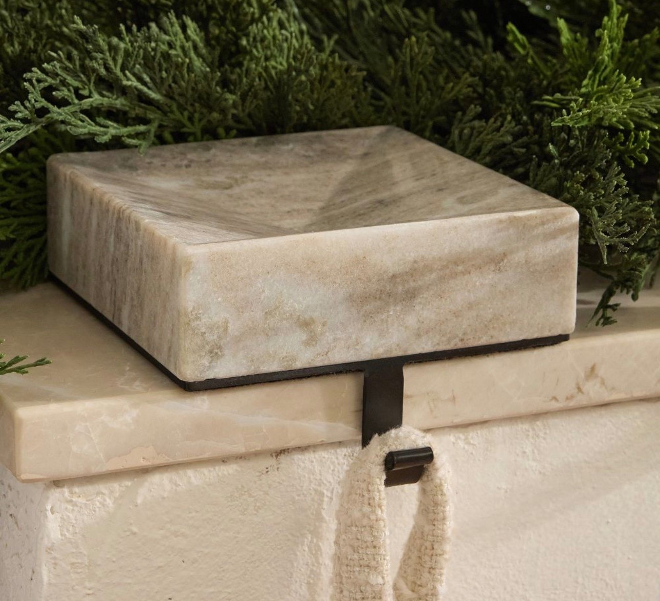 20% off 🎉

Faceted Stone Stocking Holders

#LTKSaleAlert #LTKHoliday #LTKHome