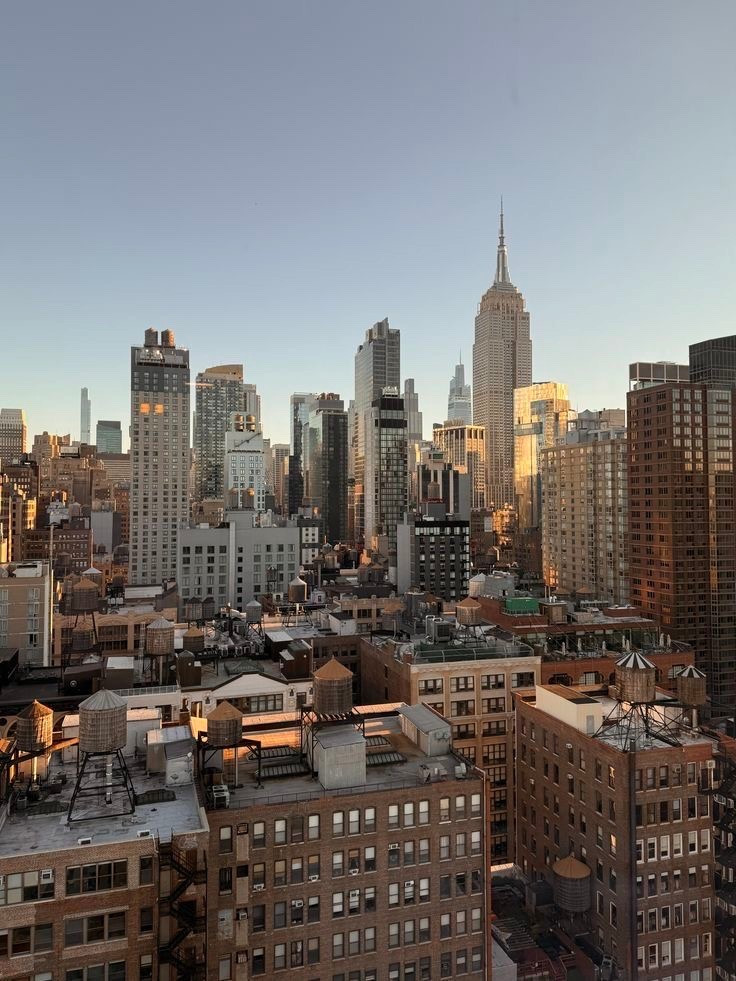 Aesthetic wallpaper 🤍

#LTKmorningroutine #LTKdayinmylife #LTKHome