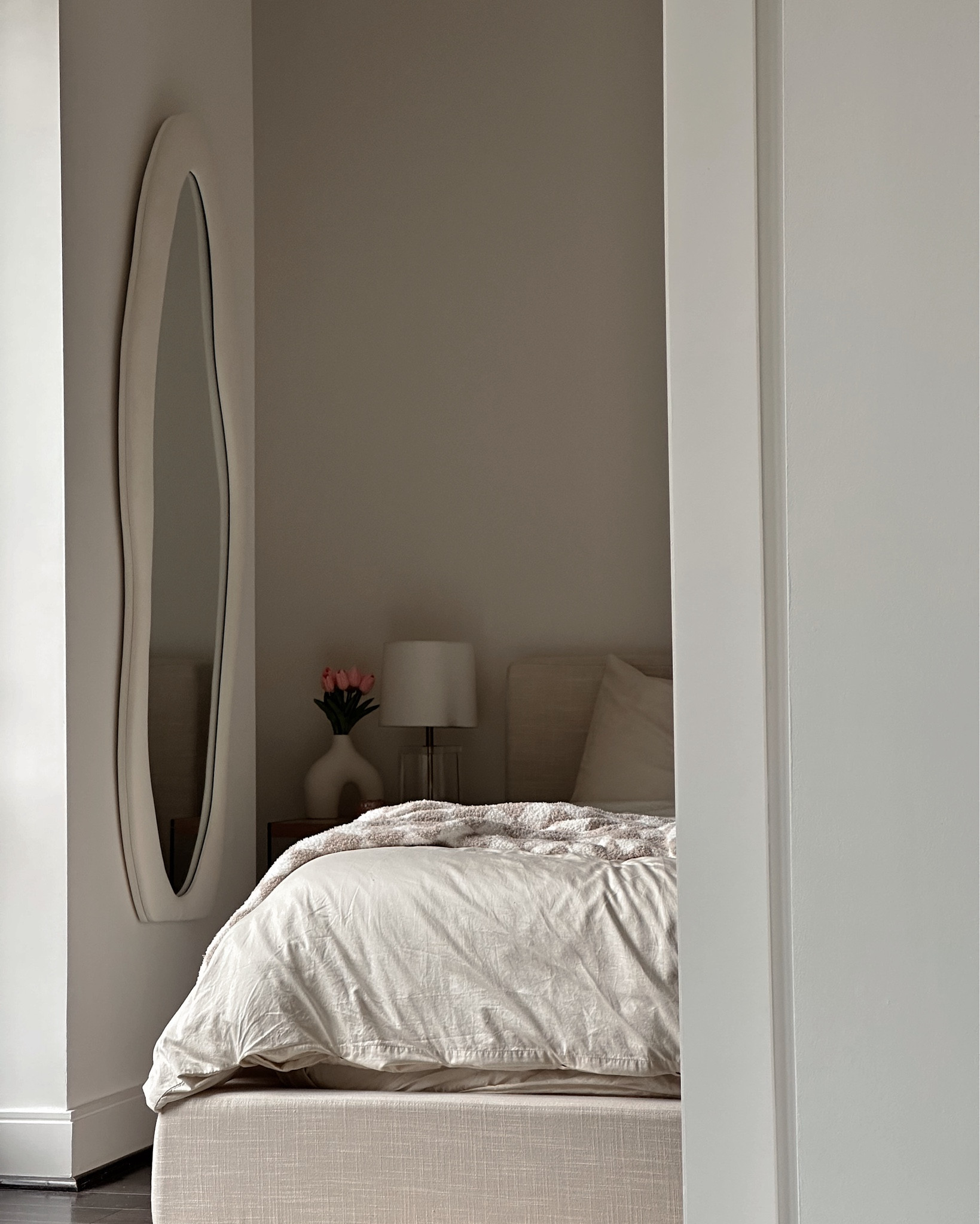 Bedroom decor, mirror, vase, sheets 

#LTKHome
