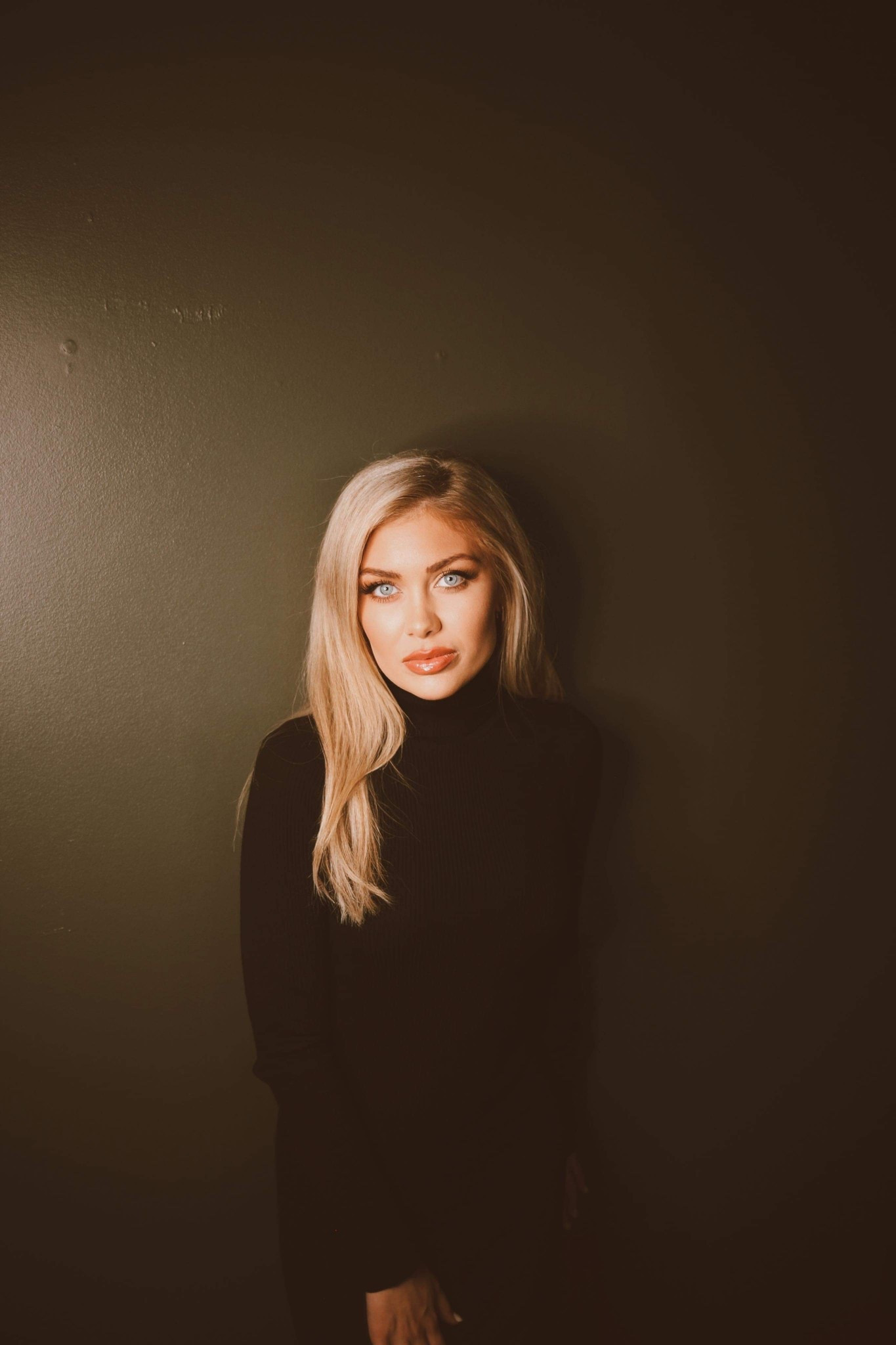 Chanel Les Beiges is my everyday glow-in-a-bottle foundation ✨ I paired it with my Heaven Mayhem dupe earrings that look designer-inspired but are such a good affordable find. Both are linked because they’re two of my go-to everyday favorites that make getting ready feel simple but polished.

#ChanelLesBeiges #ChanelMakeup #HeavenMayhem #HeavenMayhemDupe #AmazonFinds #AmazonDupes #AffordableFinds #DesignerDupe #EverydayGlow #LTKFinds
#LTKFindsUnder50 #LTKCyberWeek #LTKValentine #ltkbeauty #ltksalealert #ltkpetite #ltkspringsale #ltkgrwm #ltkootd #ltkdayinmylife #ltkmomlife #ltkworkwear #ltkselfcare #ltktravel #ltkvlog #ltkfestival #ltkbaby #ltkmorningroutine

Comment SHOP below to receive a DM with the link to this post on my LTK ⬇

Comment SHOP below to receive a DM with the link to this post on my LTK ⬇ https://liketk.it/64zF4 #ltksalealert #ltkootd #ltkfestival #Easter #Easterdress

#LTKBeauty #LTKOver40 #LTKFestival