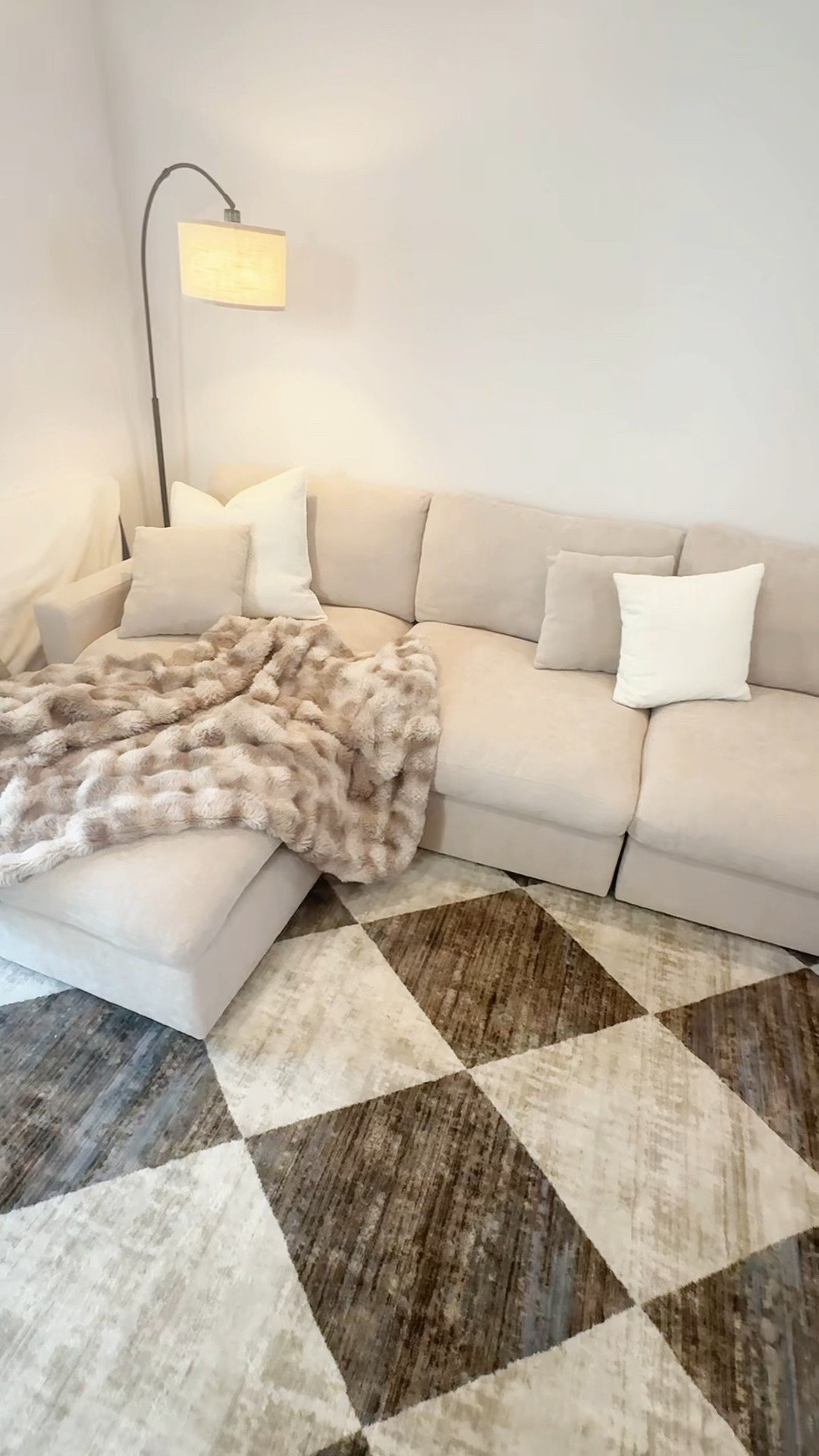 perfect cloud couch dupe☁️ 

#cloudcouch #cloudcouchdupe 
#cloudcouchdupes #livingroom #neutralaesthetic

Cloud couch dupe, affordable cloud couch, living room decor, neutral living room, cloud couch sectional, comfy couch

#LTKHome #LTKSaleAlert #LTKU