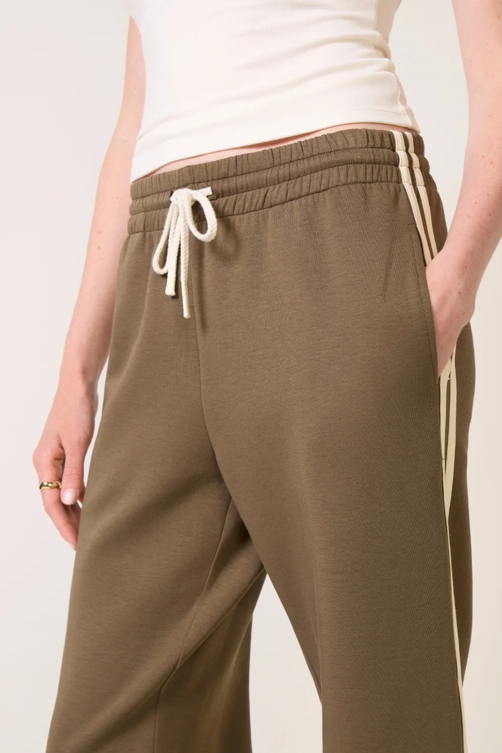 Claud Travel Track Pant | Evereve