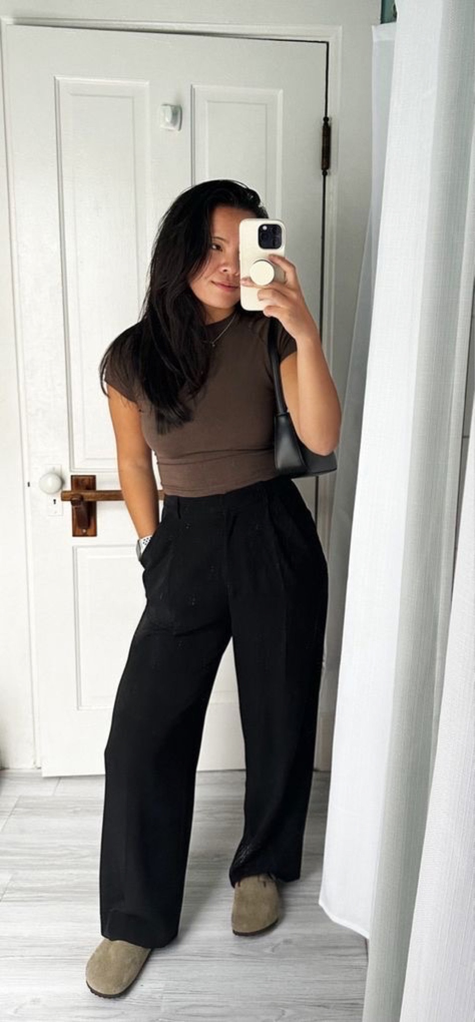 Skims top - size small
H&M pants - size 4
Birkenstock Bostons - taupe suede

Spring outfit, casual outfit, birkenstock clog outfit