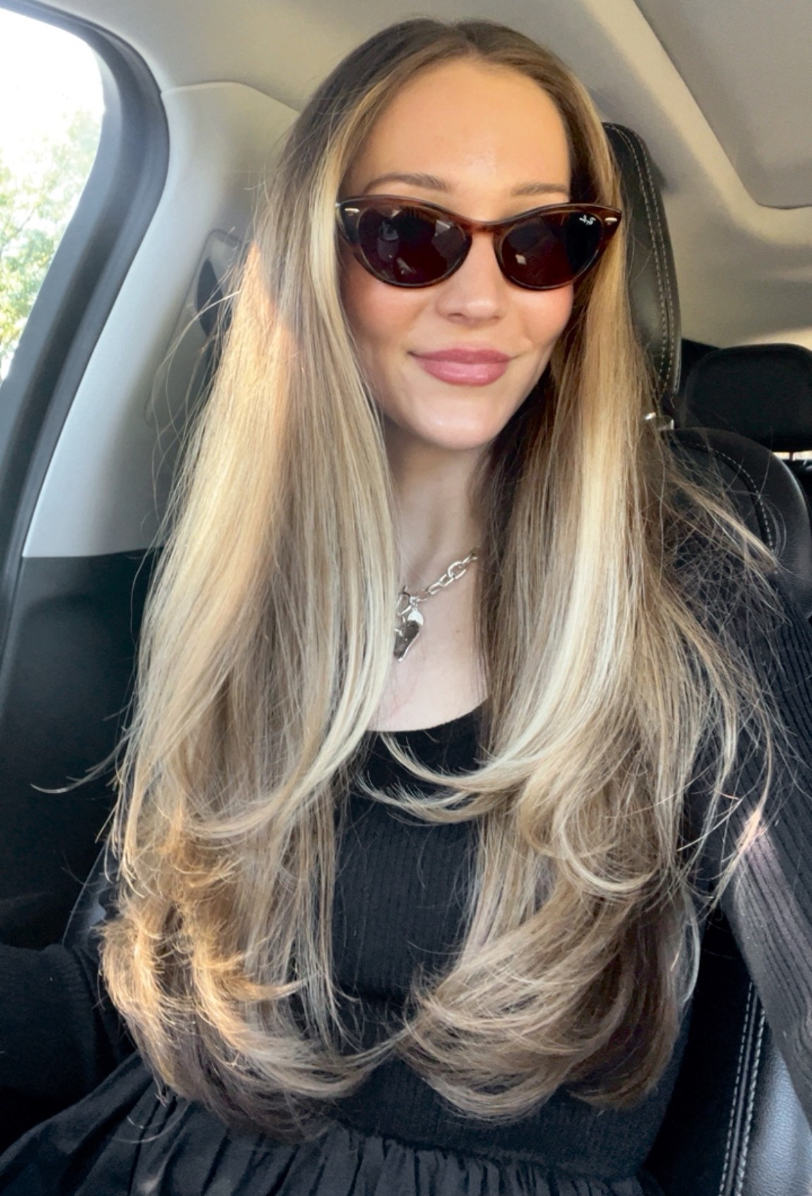 Blowout tool - bondi boost thermal brush 

RAYBAN sunglasses / cat eye sunglasses 

Meredith Shaw necklace / heart necklace 



#LTKBeauty #LTKSeasonal #LTKSaleAlert