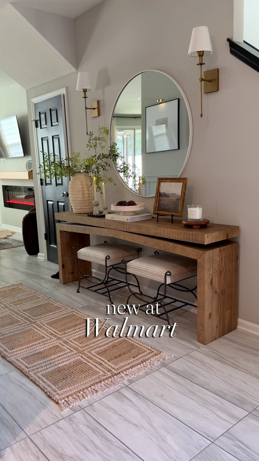 Gorgeous new runner from Walmart! Looks designer but it’s only $40!

Jute runner, Walmart home finds, entryway decor, entryway styling, console table styling, designer inspired home finds, jute rugs, entryway rugs 

#LTKHome #LTKSeasonal