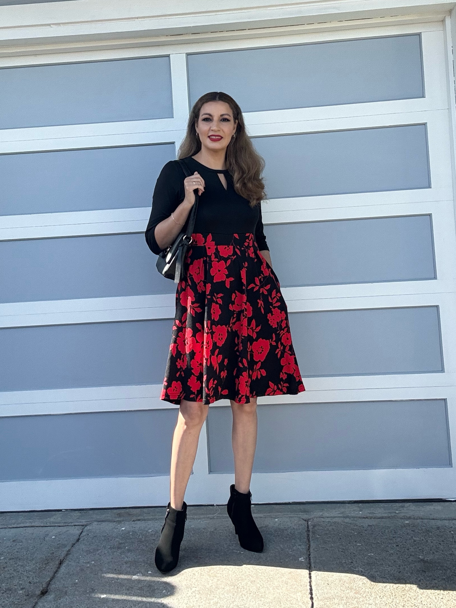 CHICCLOTH Vestido de fiesta casual con bolsillos para mujer, diseño floral, estilo vintage, con bolsillos.
De referencia 
Yo utilizo 
size:M

#LTKbeauty #LTKstyletip #LTKSeasonal