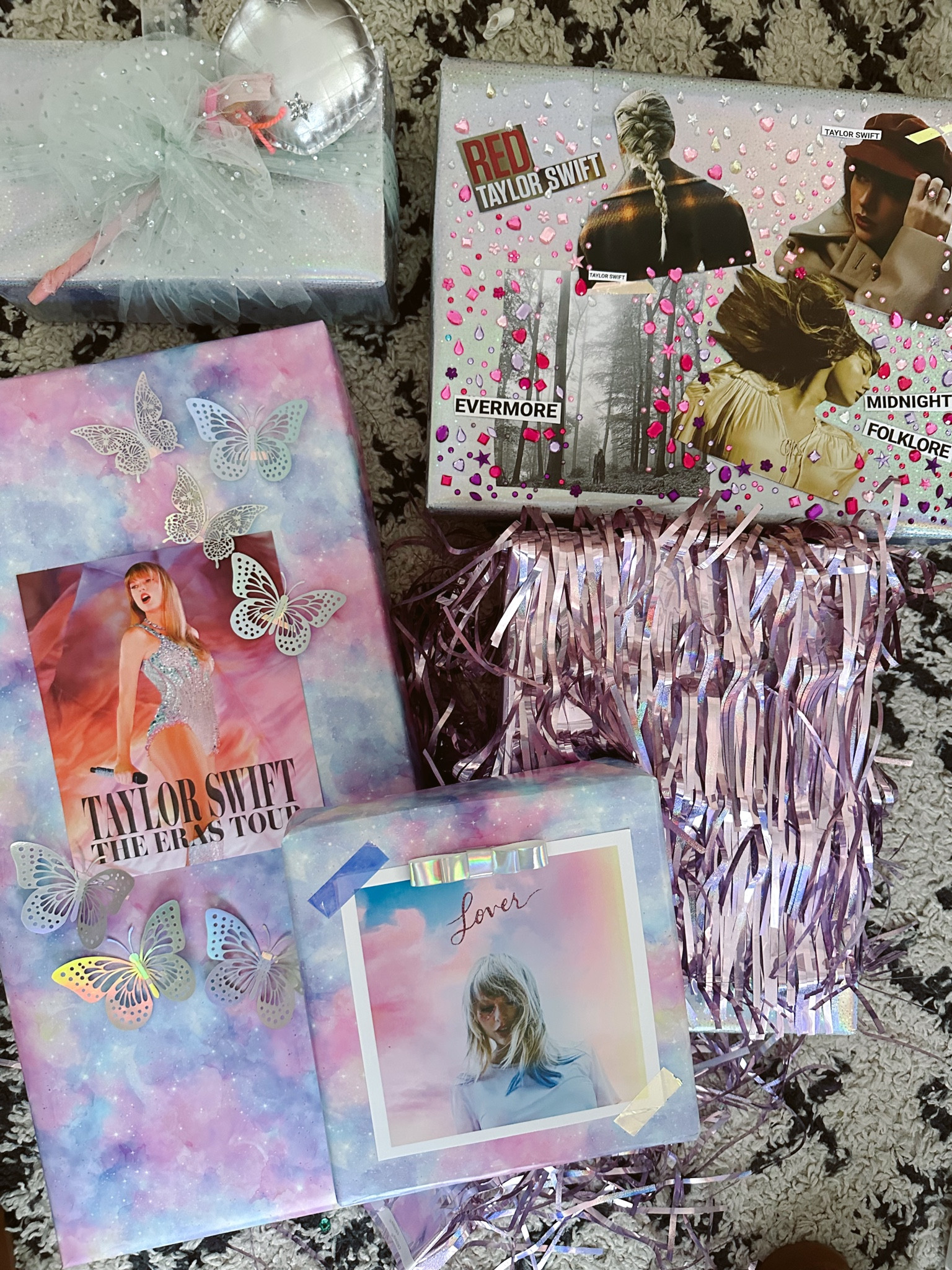 Taylor Swift inspired birthday gift wrap

#LTKkids #LTKfamily #LTKparties