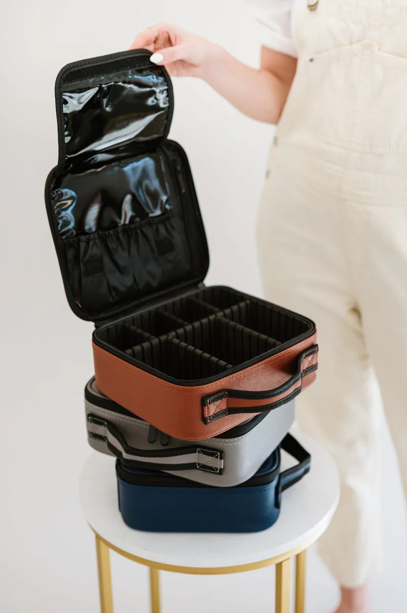 isabella customizable cosmetic case | modern+chic