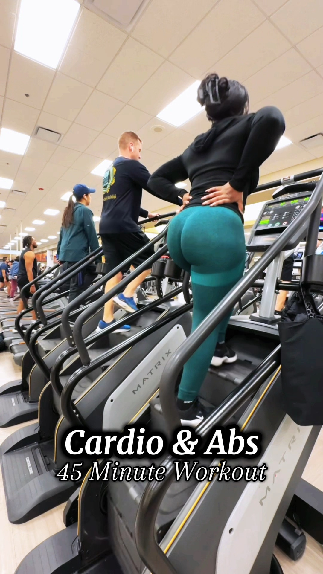 Week 6 as a 6am gym girlie ✨💪🏾 

Cardio x Abs 
- Stairmaster: 20 minutes 
- Quick Stretch: 5 minutes
- Abs w/ 25lb weight: 20 minutes 

#LTKActive #LTKFitness