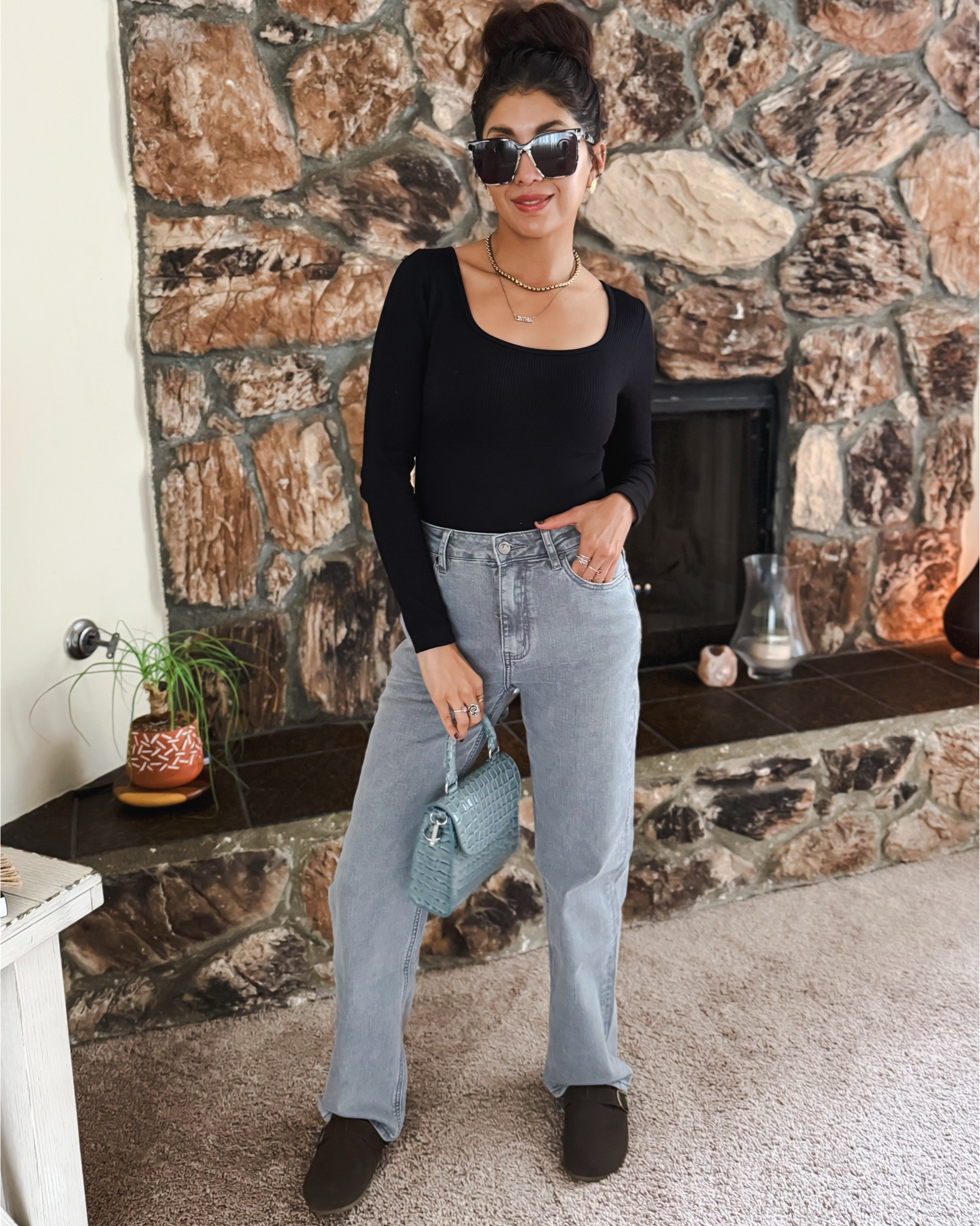 Weekly outfit inspo 🤍 comfy, casual, and easy looks I wear for errands, coffee runs, and everyday mom life. Linked all my go-to pieces you’ll wear again and again.


weekly outfits, casual outfits, everyday style, mom outfits, neutral fashion, comfy chic, outfit inspo, ltk style, capsule wardrobe, coastal casual


#LTKSeasonal #LTKGiftGuide #LTKOver40