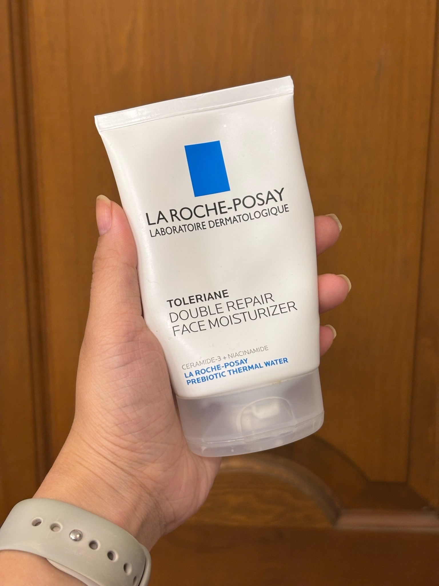 As you can tell by my almost empty container, I love this face moisturizer 😅 it’s perfect for my combination skin keeping it hydrated but not oily or greasy looking or feeling!

#LTKselfcare #LTKSaleAlert #LTKBeauty