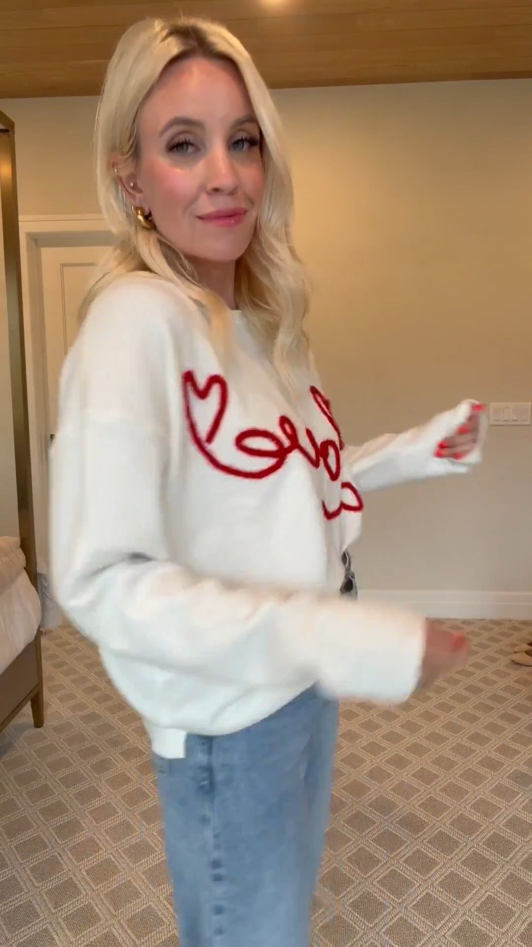 This is another new target sweater! 

#LTKootd #LTKFindsUnder100 #LTKFindsUnder50